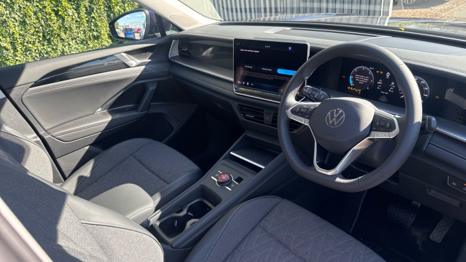 Volkswagen Tayron 2.0 TDI Life 5dr DSG7 [7 Seat] Diesel Estate - Image 6